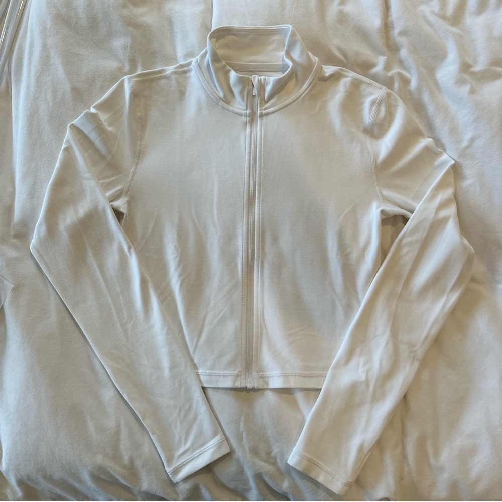 TNA Action full zip cropped jacket